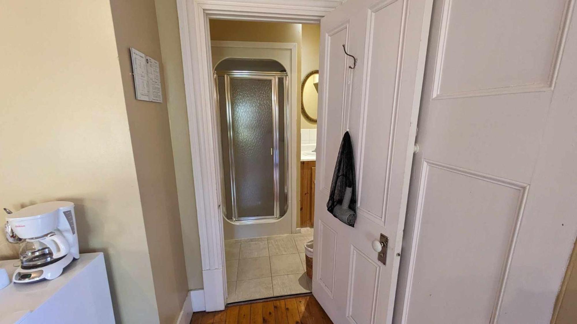 Hotel La Maison Rousseau Montmagny Habitación foto